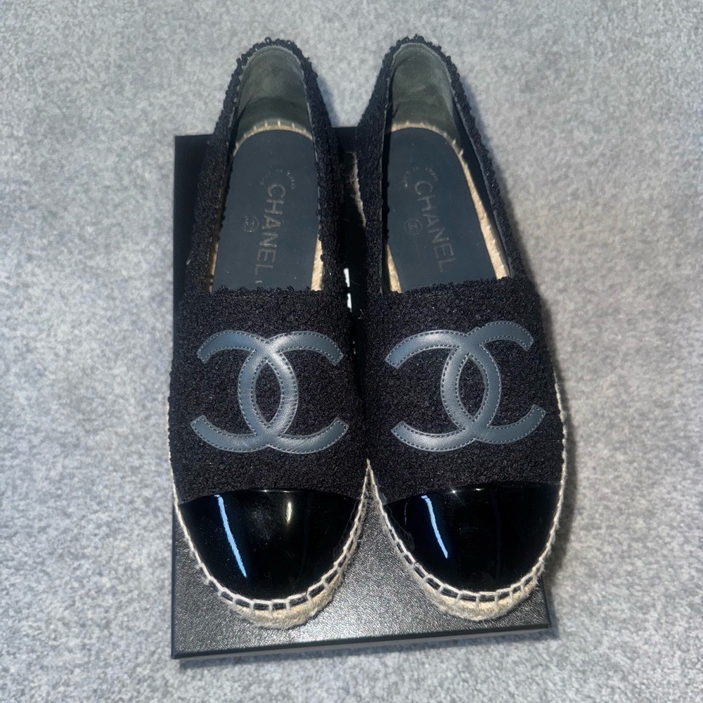 New Authentic Chanel Tweed, lambskin and parent espadrilles
